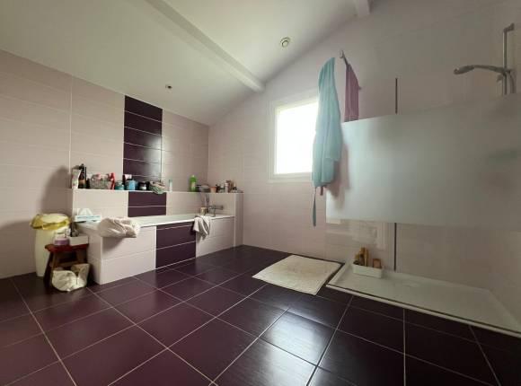 Maison T5 de 140 m²