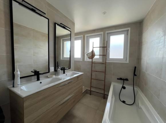 Anglet – T4 contemporain, lumineux et idéalement situé