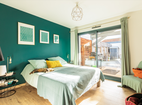 Maison de plain-pied contemporaine à Bassussarry