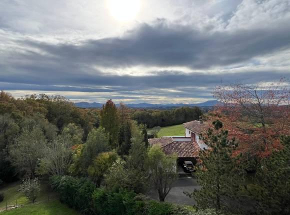 Appartement de 84 m², vue Rhune