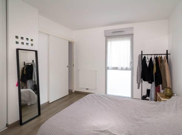 T2 dans résidence récente