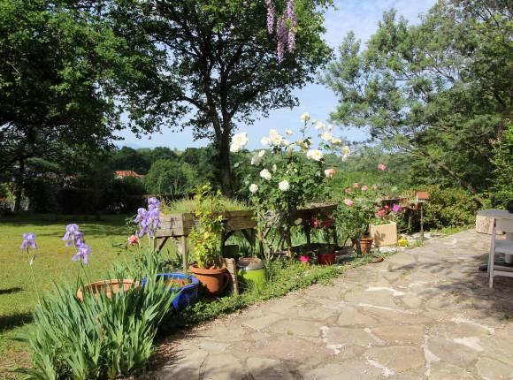 Maison de charme avec vue montagne & potentiel unique