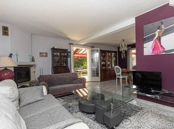 MAISON 145 m², CAMBO LES BAINS, TERRAIN DE 3000 m²