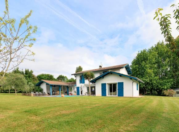 MAISON ARCANGUES, TERRAIN DE 2 893M²