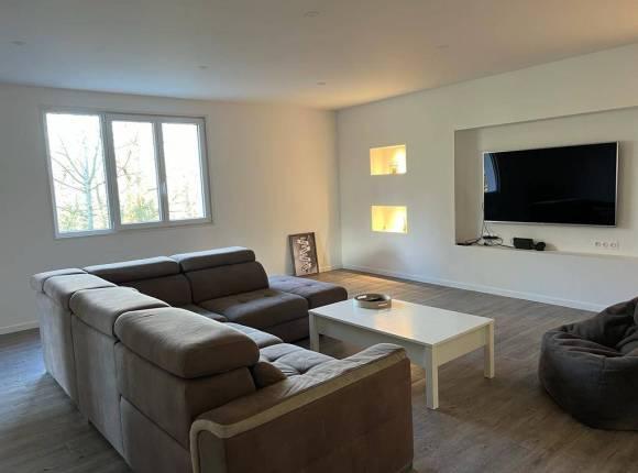 Maison 213 m², SAINT LAURENT DE GOSSE, Terrain de 5296 m²