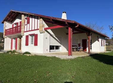 Maison / Villa 6 pièces 152m²