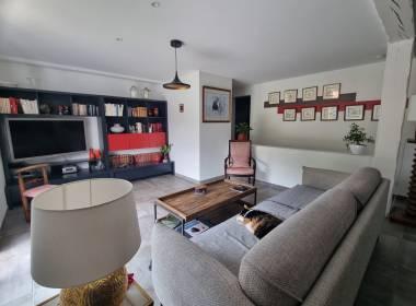 Maison / Villa 8 pièces 177m²